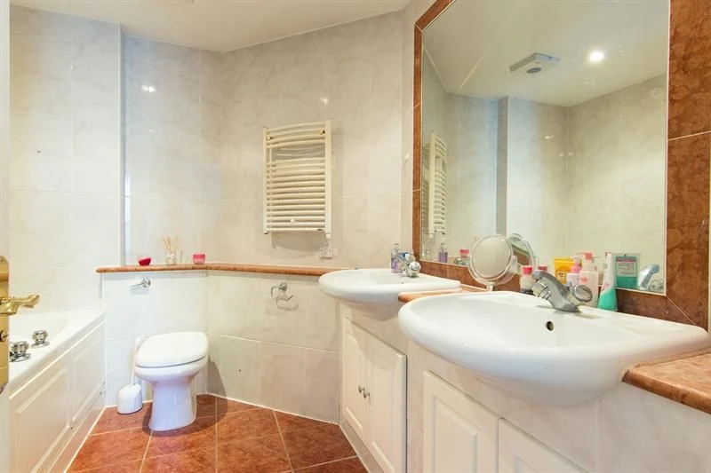 Квартира в Лондоне, Великобритания, 88 м² - фото 2