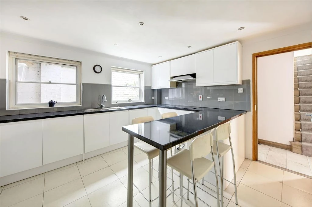 Квартира в Лондоне, Великобритания, 215 м² - фото 11