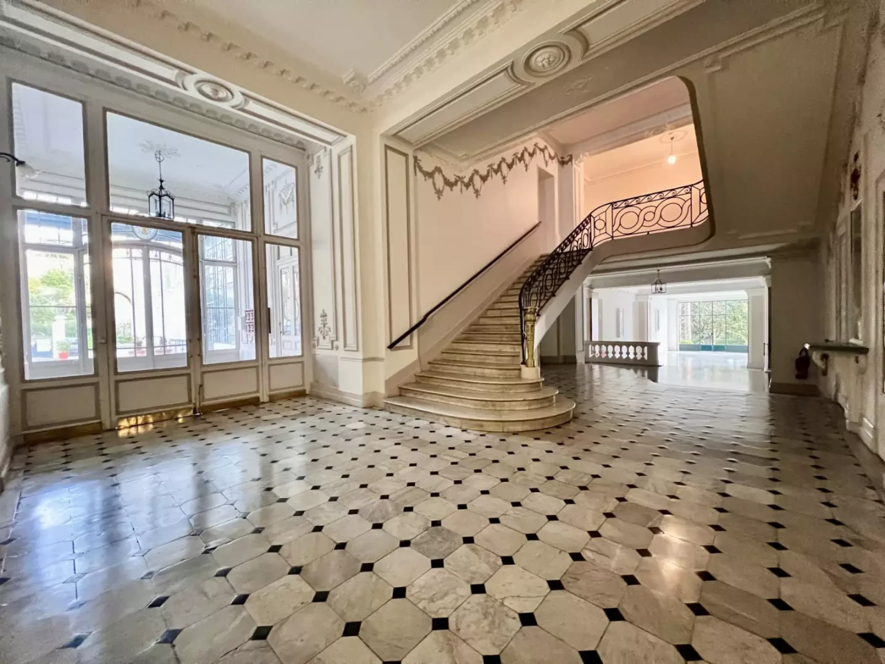 Квартира в Каннах, Франция, 138 м² - фото 14