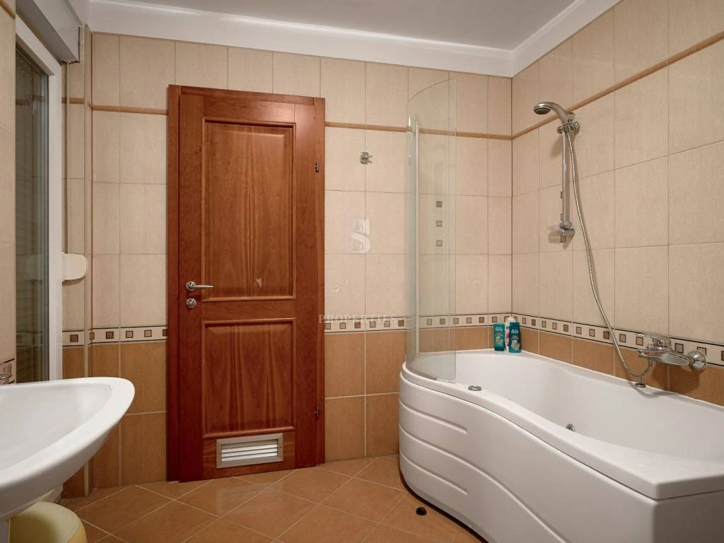 Квартира в Опатии, Хорватия, 94 м² - фото 15