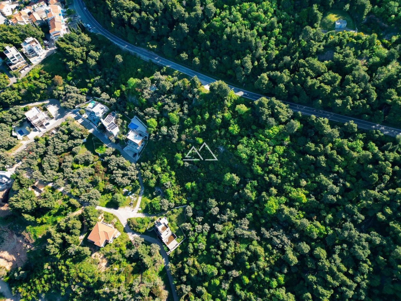 Земля в Святом Стефане, Черногория, 2 389 м² - фото 8