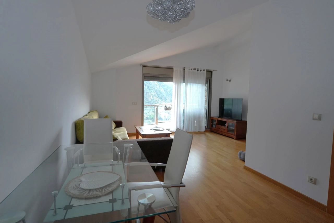 Квартира в Энкаме, Андорра, 80 м² - фото 1