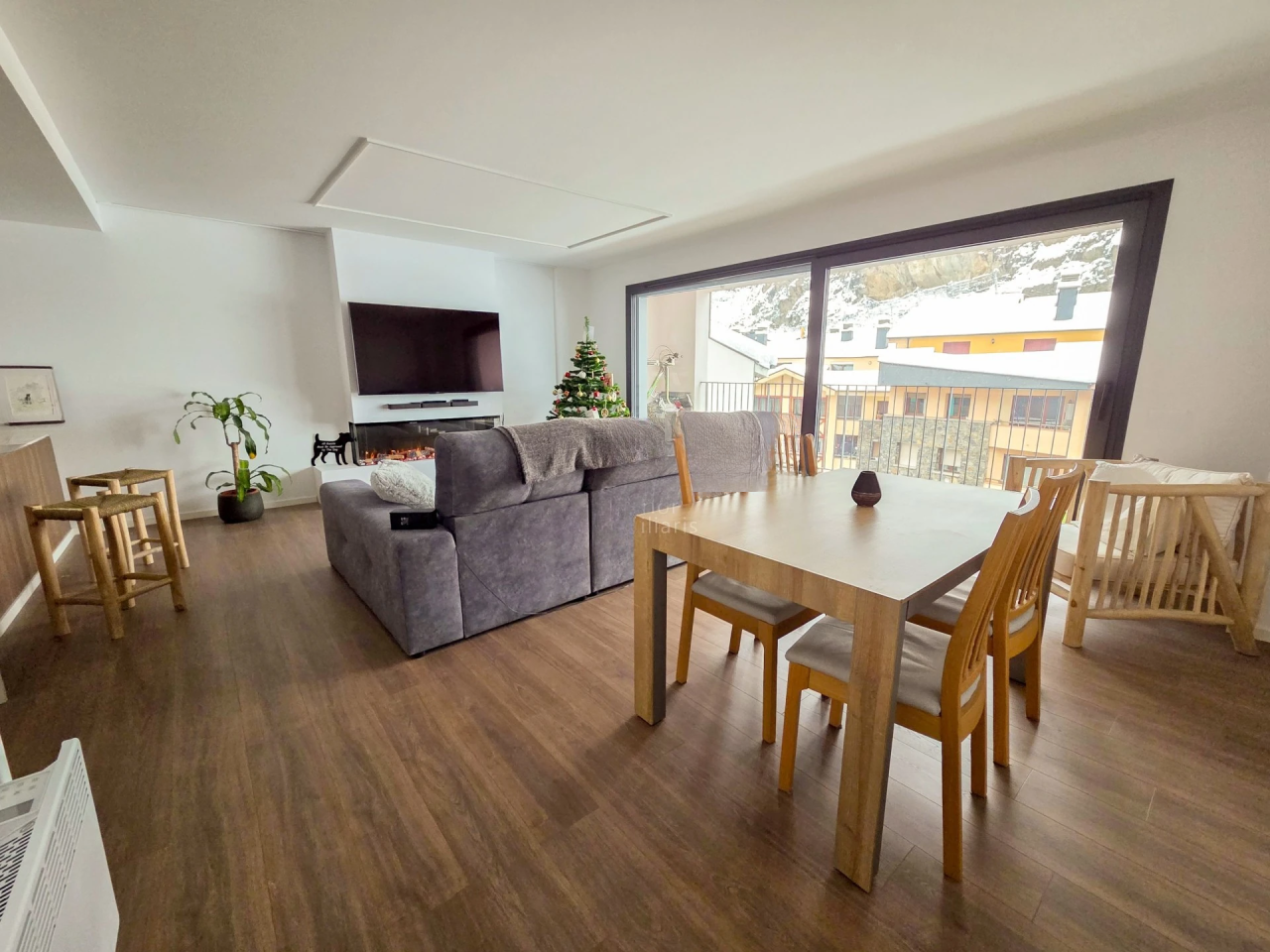 Квартира в Энкаме, Андорра, 110 м² - фото 1
