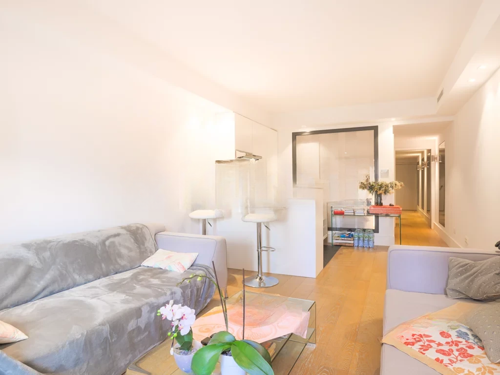 Квартира в Сен-Романе, Монако, 57 м² - фото 1