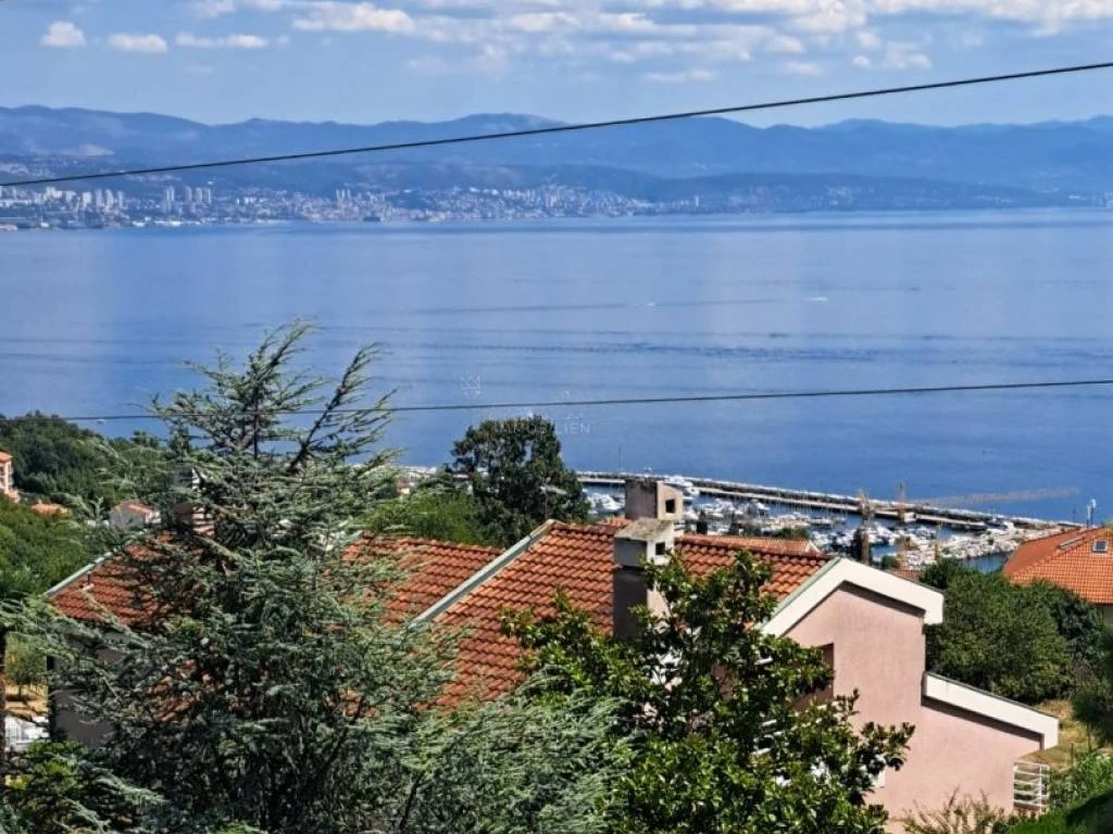 Квартира в Опатии, Хорватия, 97 м² - фото 1