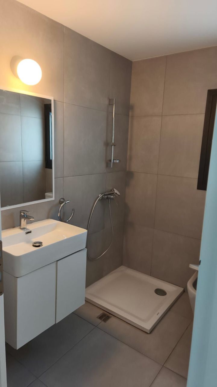 Дом в Айос-Атанасиосе, Кипр, 195.68 м² - фото 9