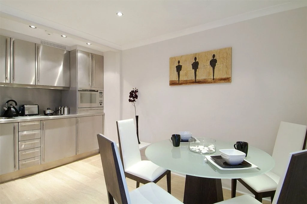 Квартира в Лондоне, Великобритания, 38 м² - фото 1