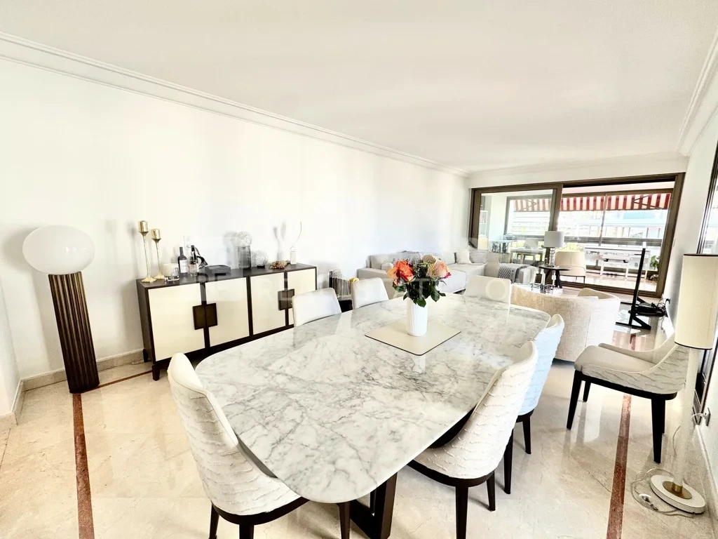 Квартира в Монако, Монако, 254 м² - фото 2