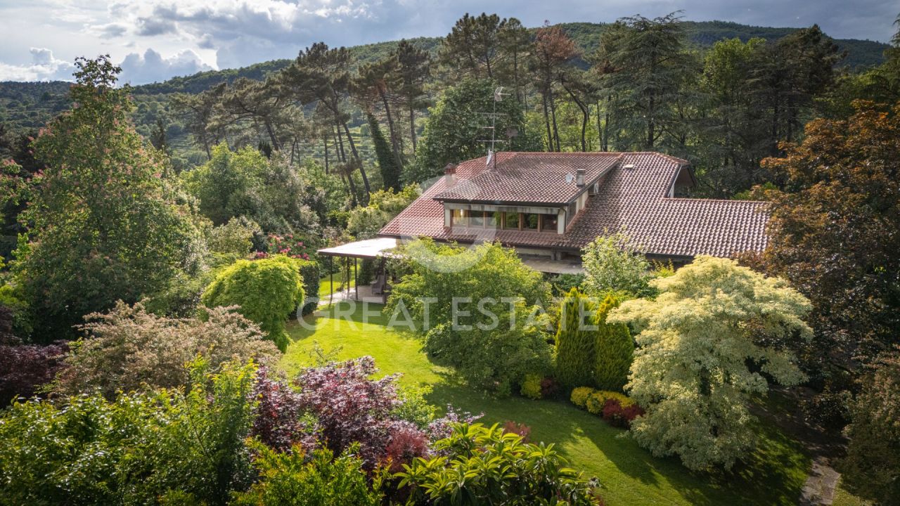 Дом Subbiano, Италия, 482 м² - фото 2