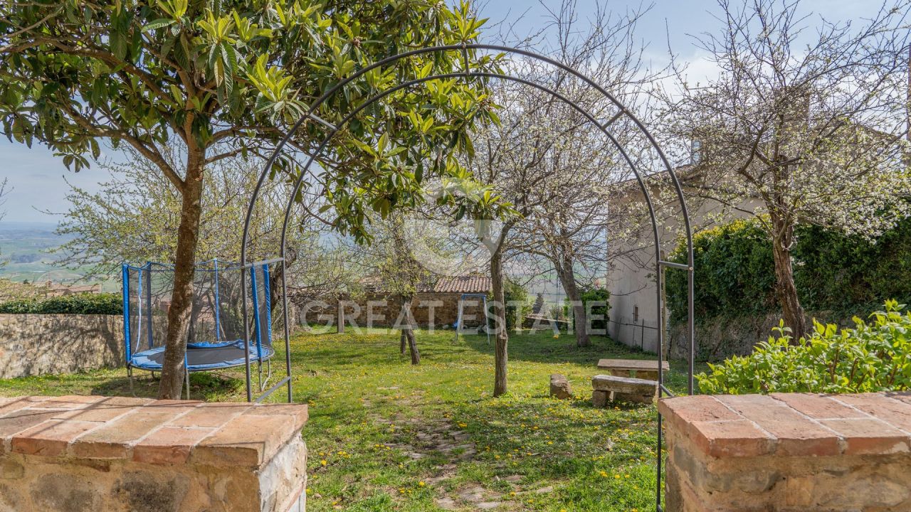 Дом в Монтальчино, Италия, 400 м² - фото 4