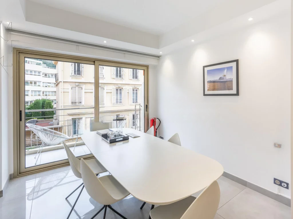 Квартира в Монако, Монако, 95 м² - фото 2