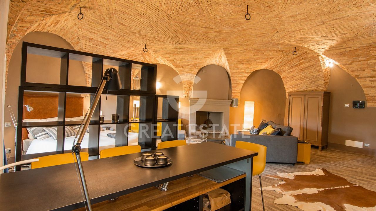 Студия в Тоди, Италия, 82 м² - фото 9