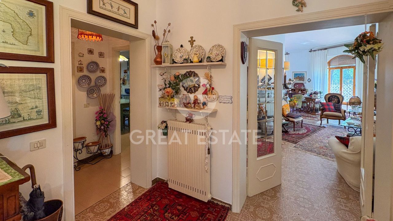 Вилла в Кьюси, Италия, 238.6 м² - фото 10