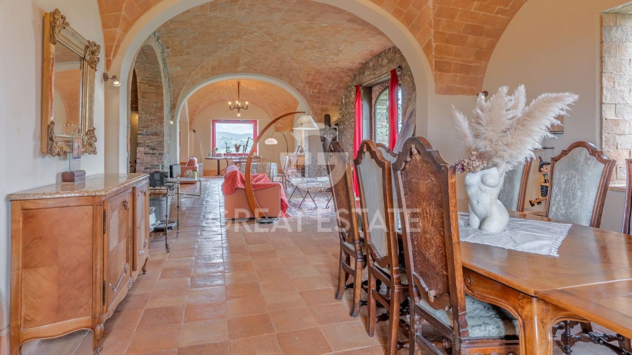 Дом в Монтекатини-Валь-ди-Чечина, Италия, 1 000 м² - фото 11