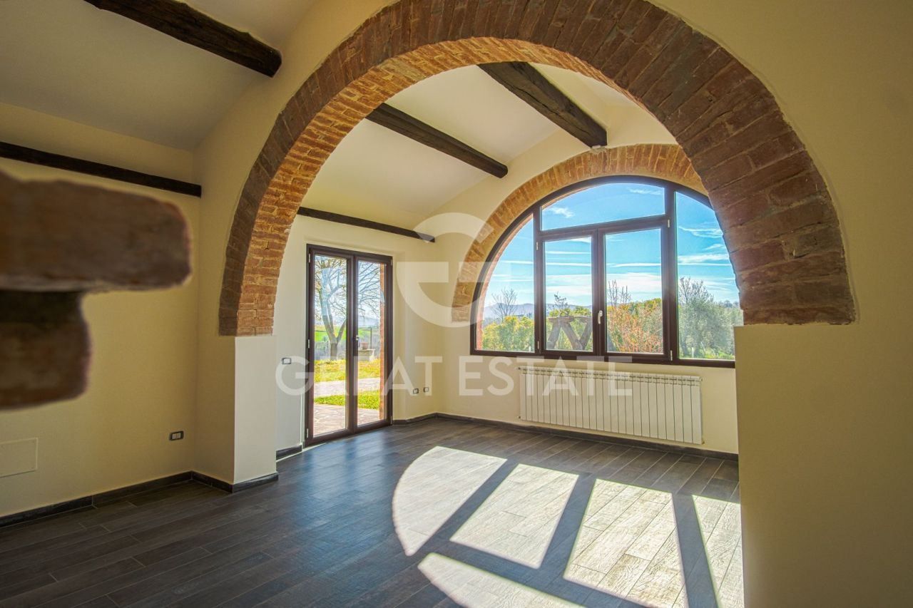 Дом в Кастильоне-дель-Лаго, Италия, 1 159.2 м² - фото 14