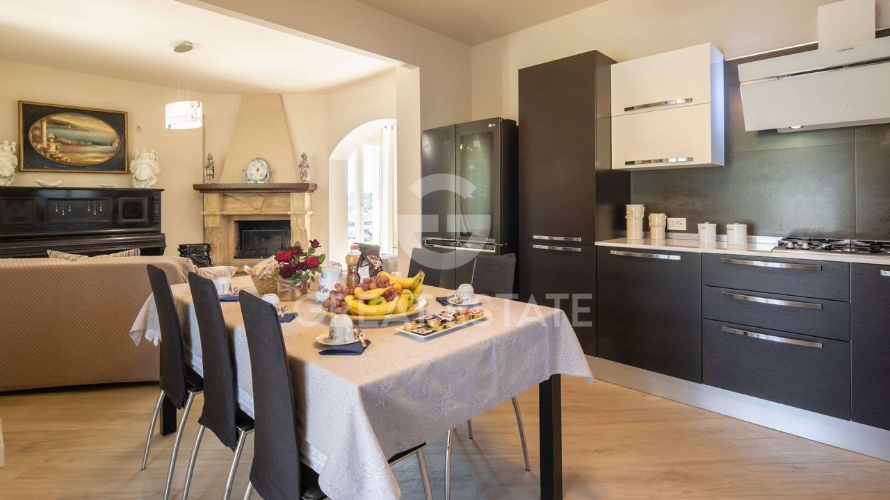 Дом в Кортоне, Италия, 298 м² - фото 15
