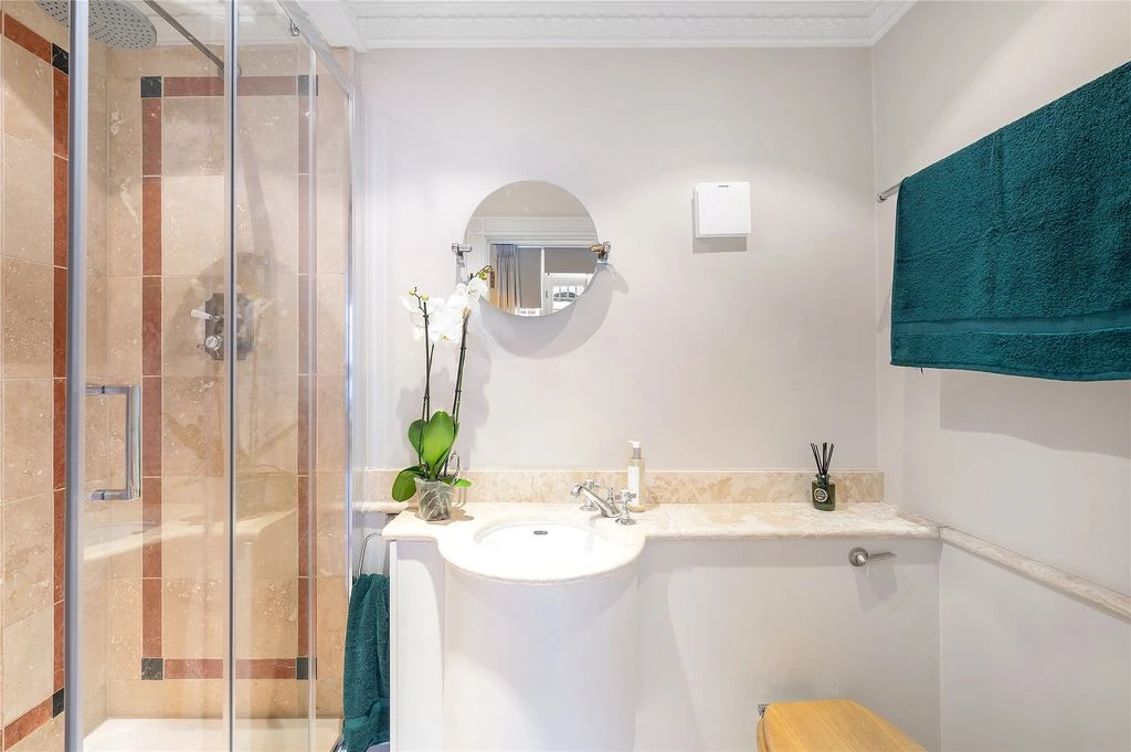 Квартира в Лондоне, Великобритания, 84 м² - фото 2