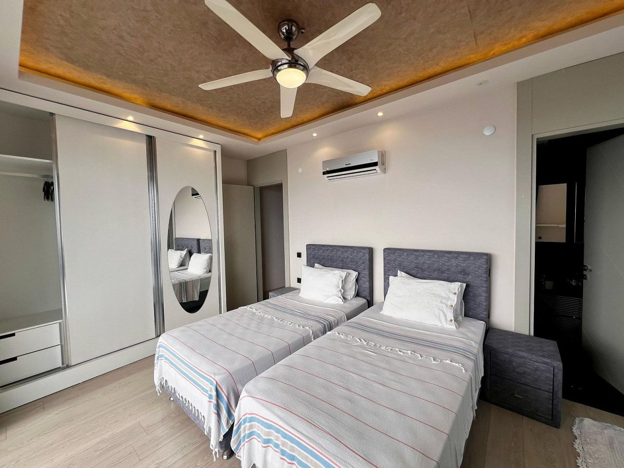 Вилла в Алании, Турция, 340 м² - фото 16