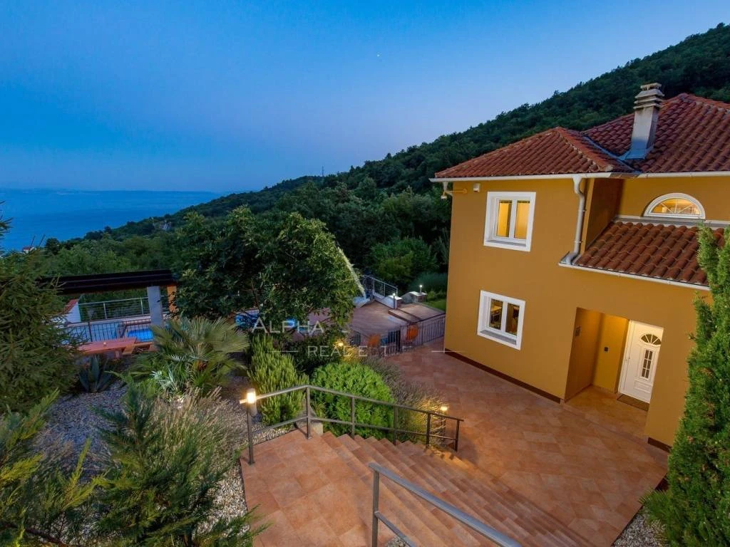 Дом в Опатии, Хорватия, 300 м² - фото 6