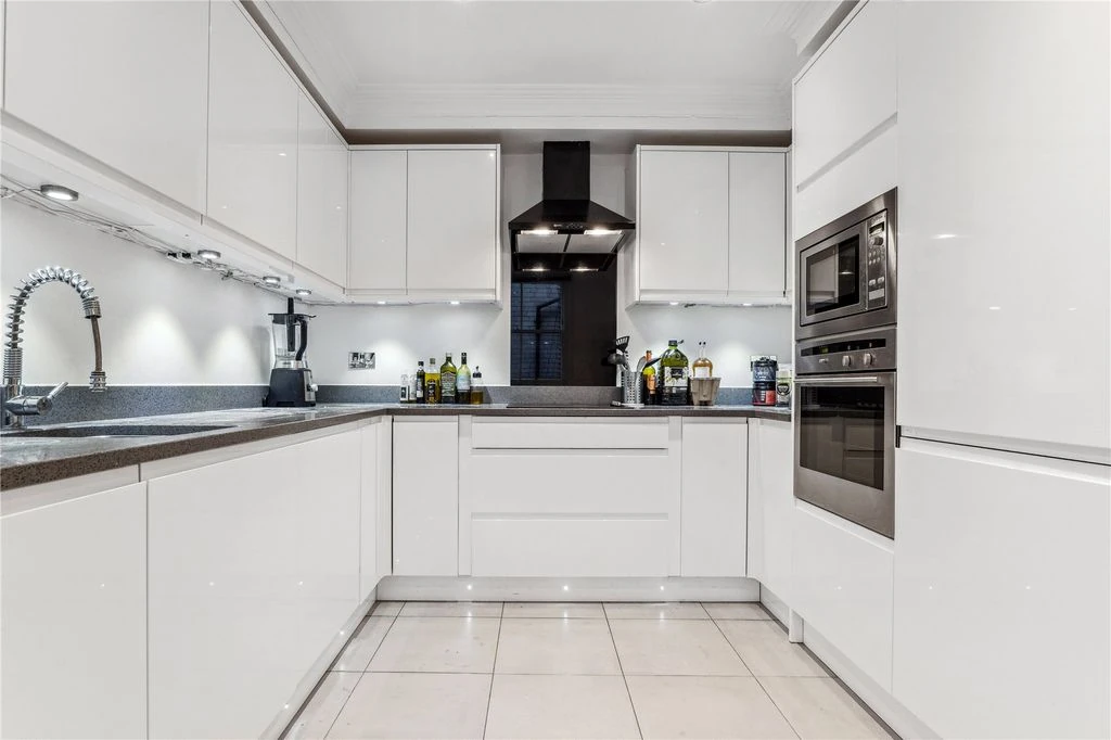 Квартира в Лондоне, Великобритания, 147 м² - фото 8