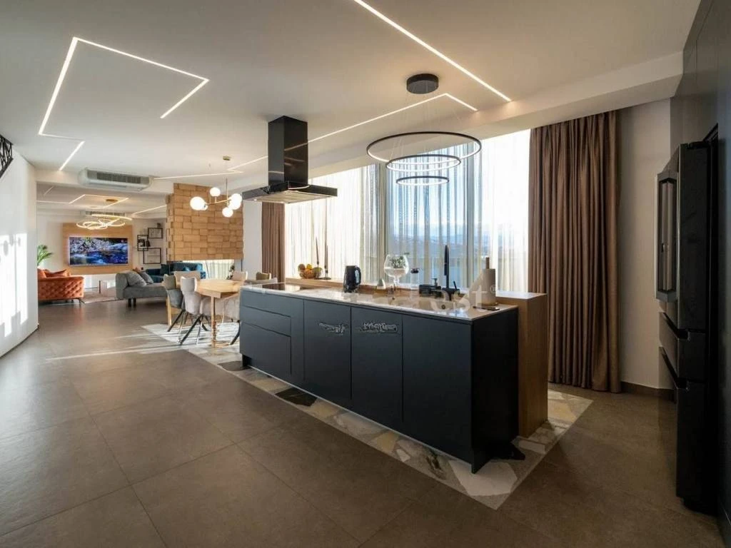 Квартира в Опатии, Хорватия, 227 м² - фото 10