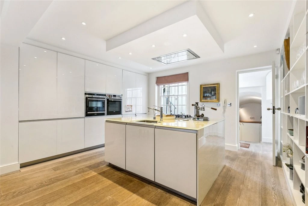 Квартира в Лондоне, Великобритания, 183 м² - фото 11