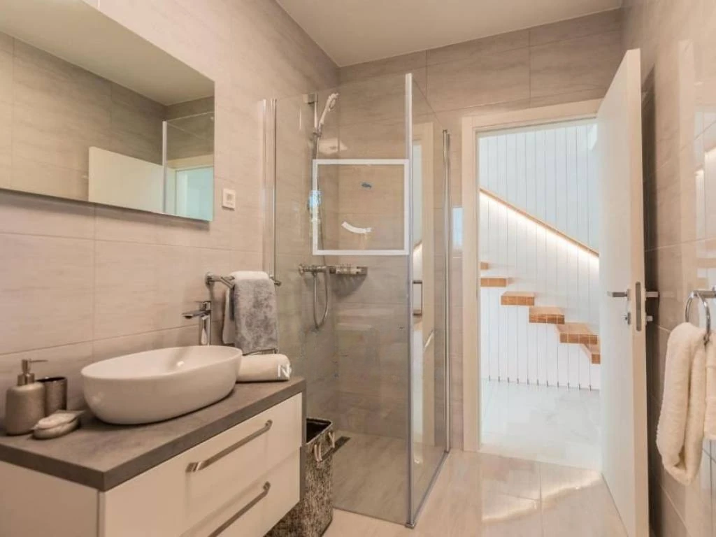 Квартира в Опатии, Хорватия, 210 м² - фото 11
