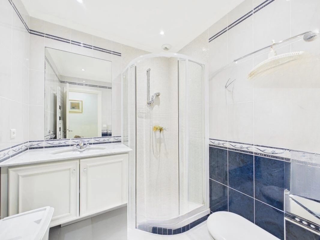 Квартира в Каннах, Франция, 170 м² - фото 11