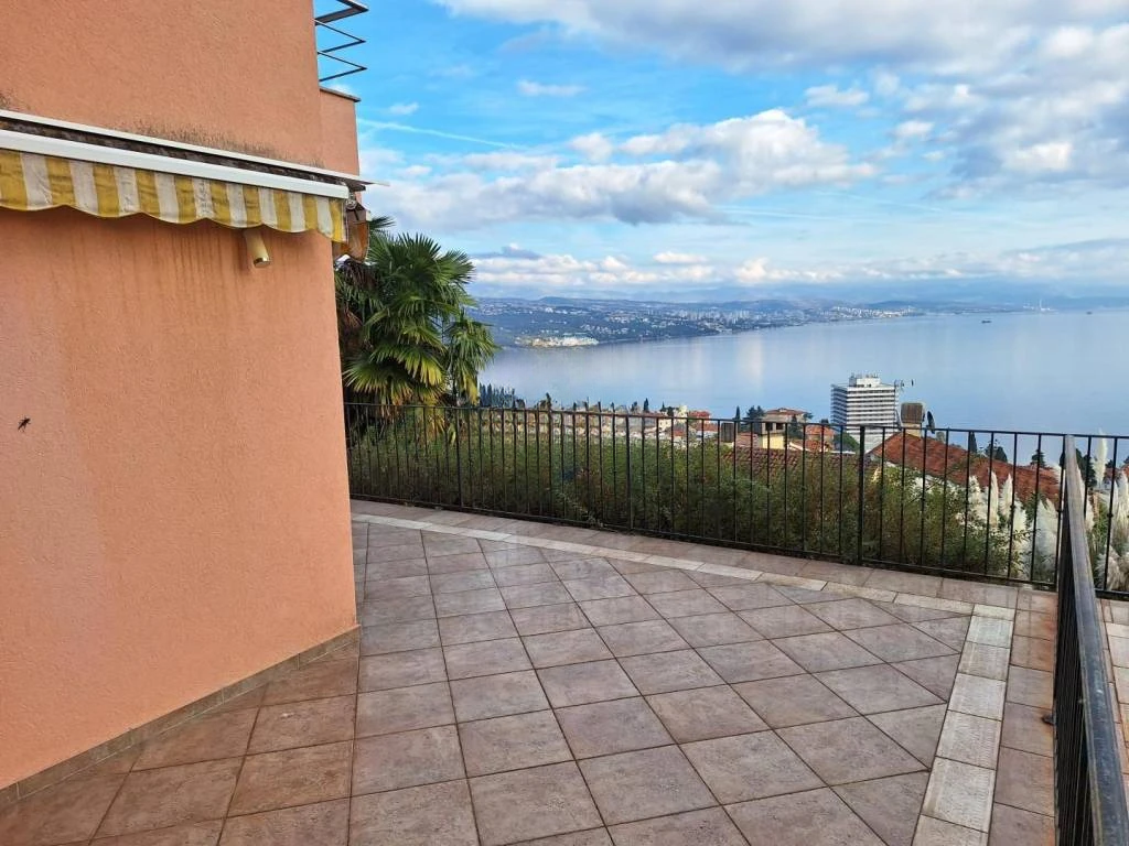 Квартира в Опатии, Хорватия, 76 м² - фото 14