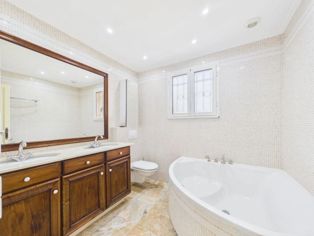 Квартира в Каннах, Франция, 170 м² - фото 14