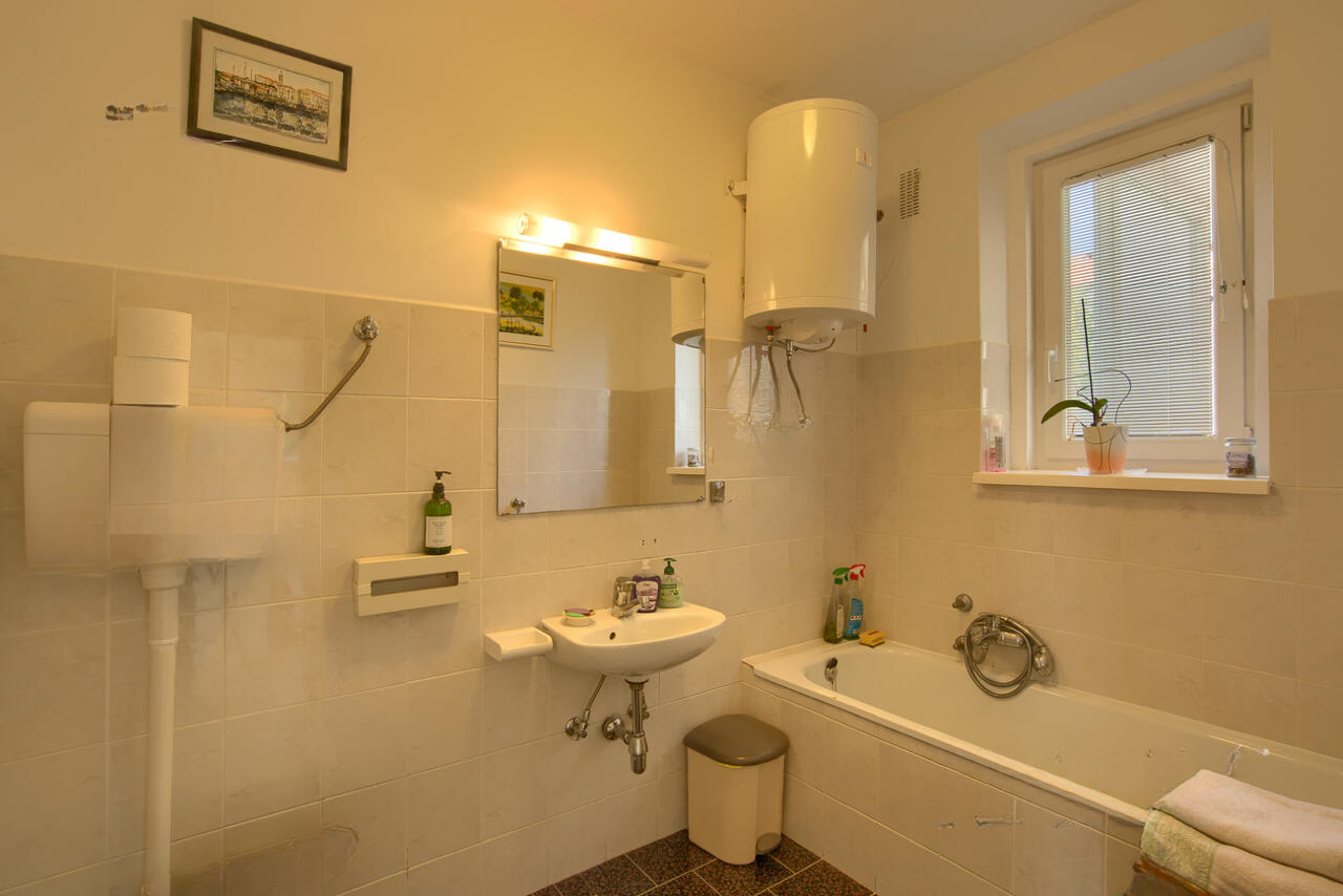 Квартира в Анкаране, Словения, 83 м² - фото 19