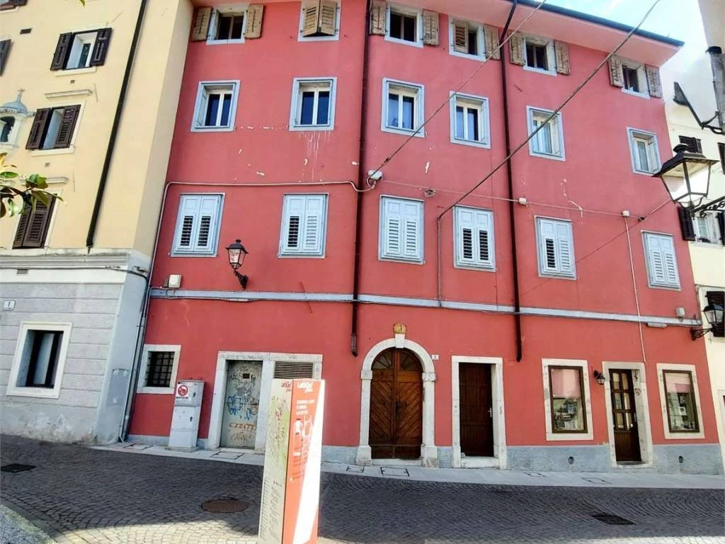 Квартира в Гориции, Италия, 146 м² - фото 1