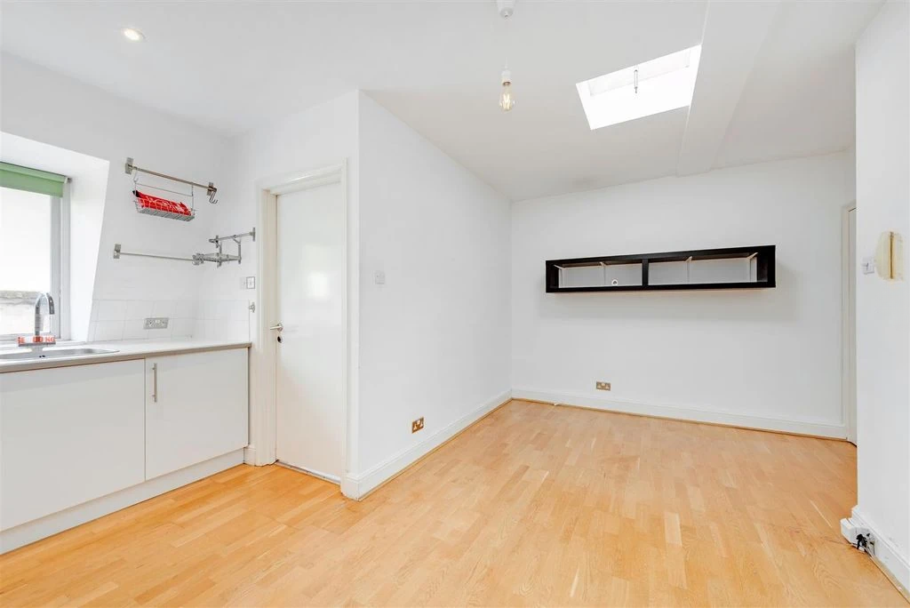 Квартира в Лондоне, Великобритания, 34 м² - фото 1