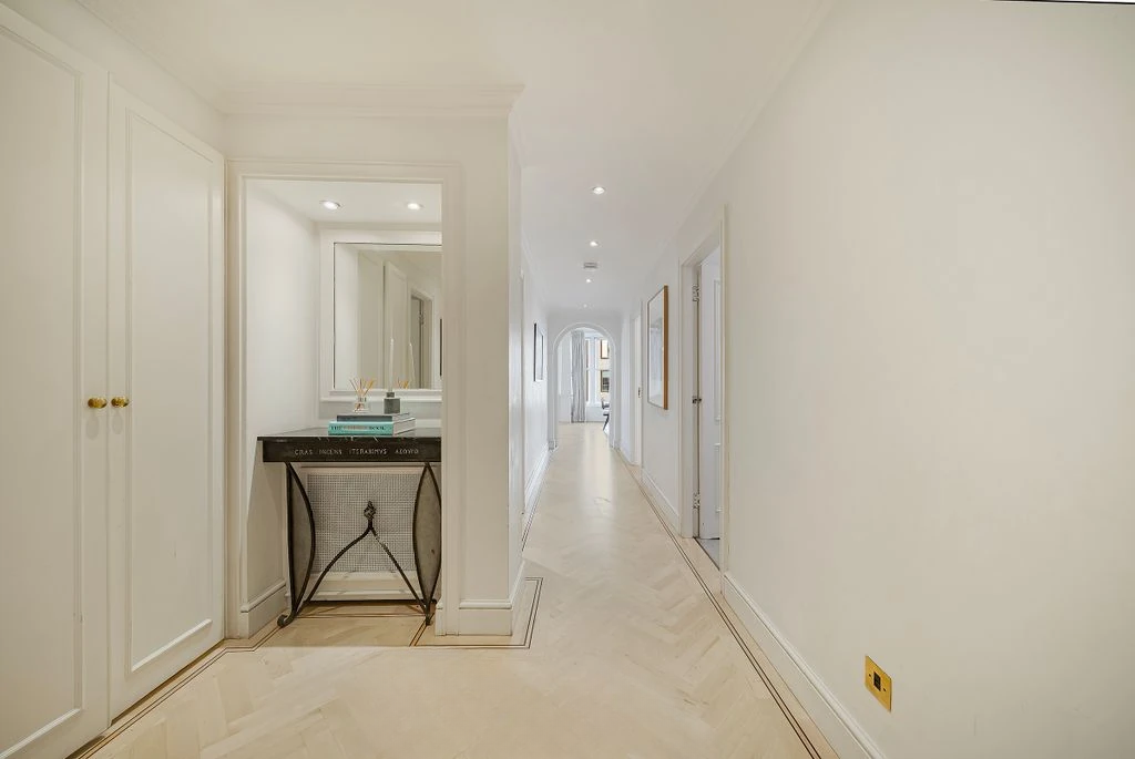Квартира в Лондоне, Великобритания, 158 м² - фото 1