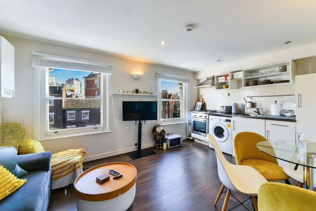 Квартира в Лондоне, Великобритания, 59 м² - фото 2