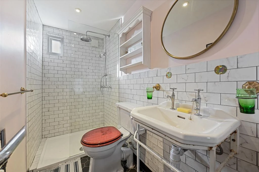 Квартира в Лондоне, Великобритания, 7 м² - фото 2