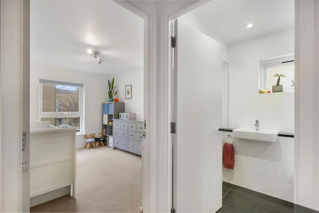 Квартира в Лондоне, Великобритания, 69 м² - фото 2