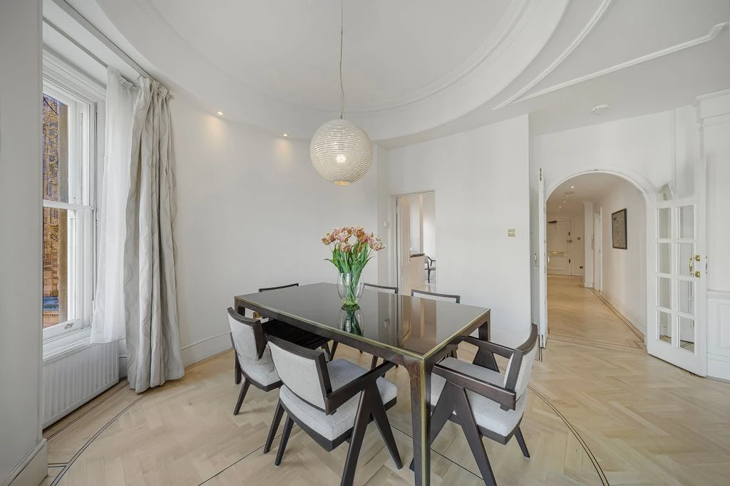 Квартира в Лондоне, Великобритания, 158 м² - фото 2