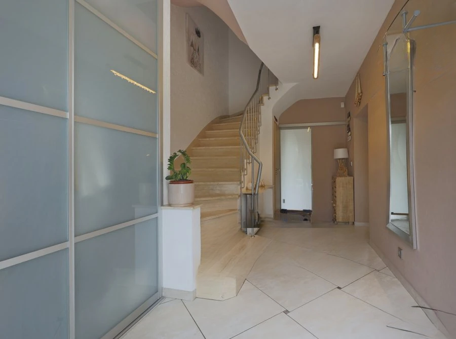 Квартира в Люксембурге, Люксембург, 160 м² - фото 6