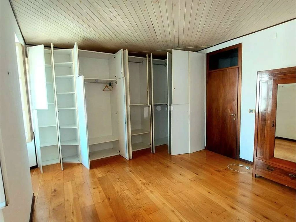Квартира в Гориции, Италия, 146 м² - фото 11