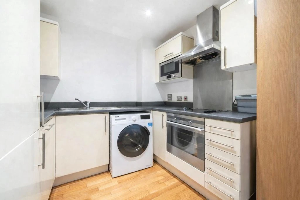 Квартира в Лондоне, Великобритания, 68 м² - фото 12
