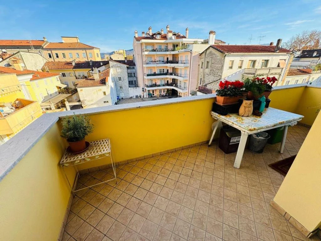 Квартира в Гориции, Италия, 123 м² - фото 14