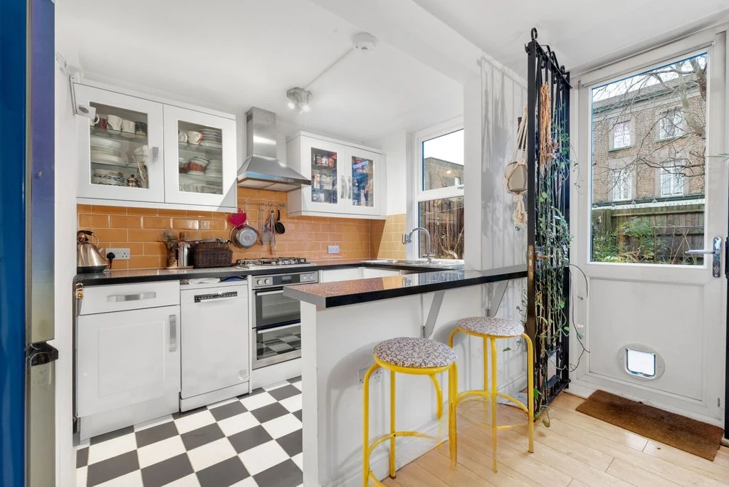 Квартира в Лондоне, Великобритания, 58 м² - фото 14