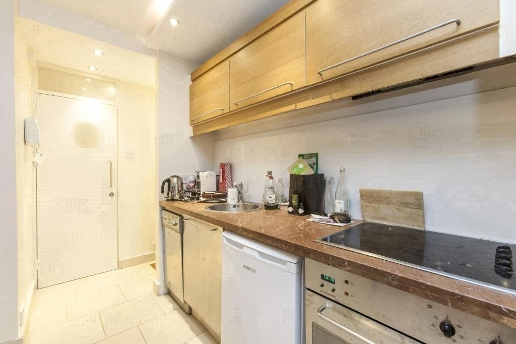 Квартира в Лондоне, Великобритания, 30 м² - фото 17