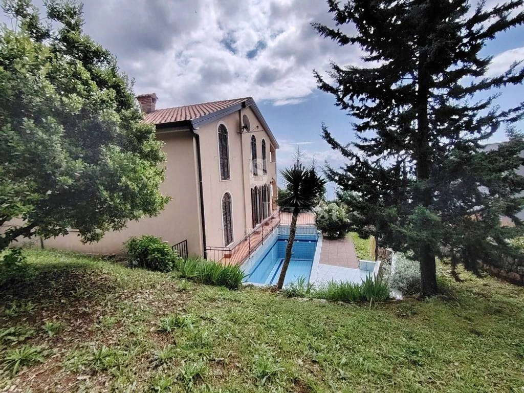 Дом в Опатии, Хорватия, 394 м² - фото 1