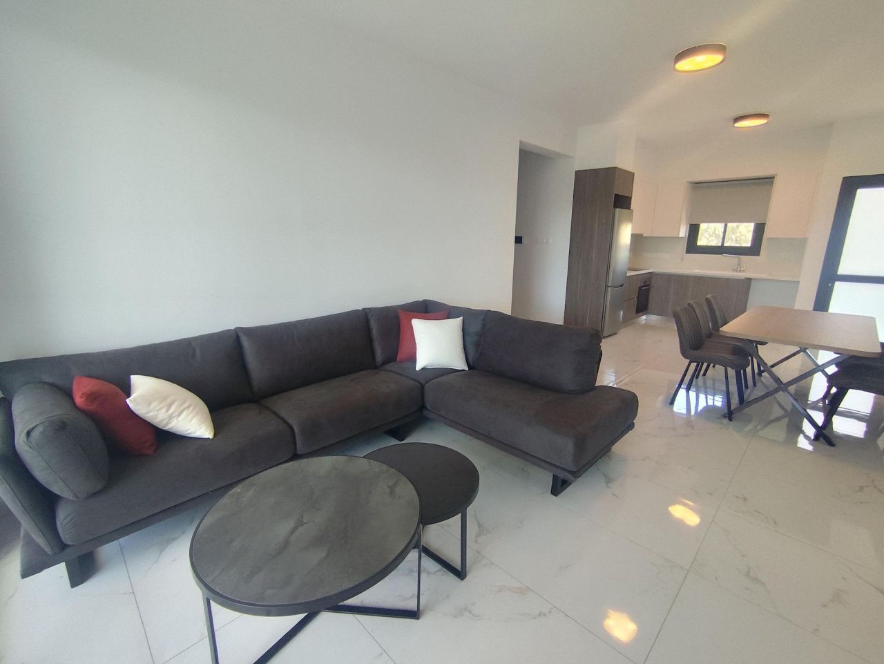 Апартаменты Apostolou Petrou & Pavlou, Кипр, 88 м² - фото 1