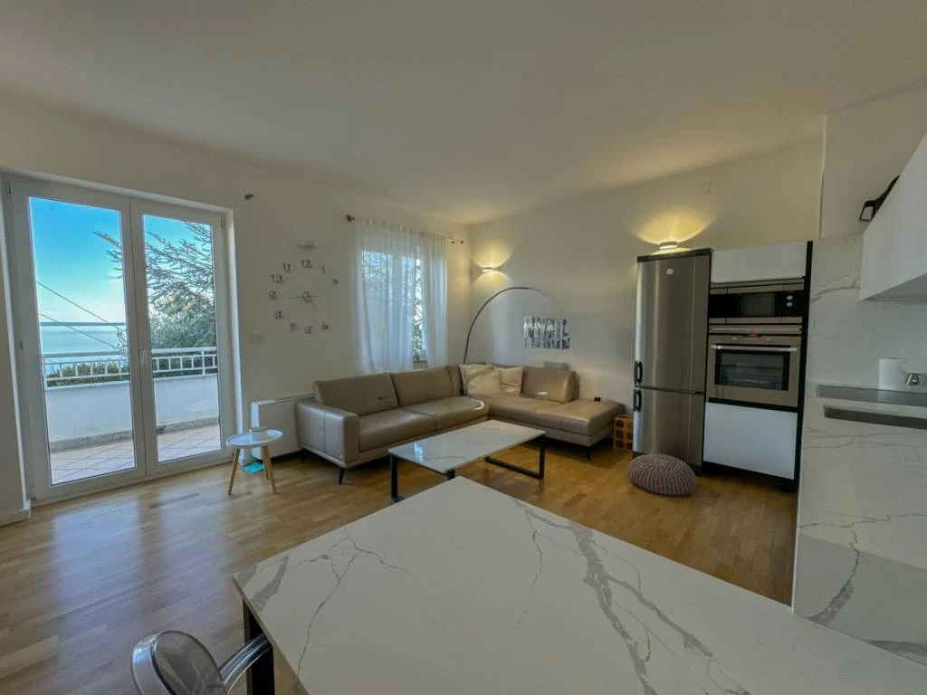 Квартира в Опатии, Хорватия, 75 м² - фото 1