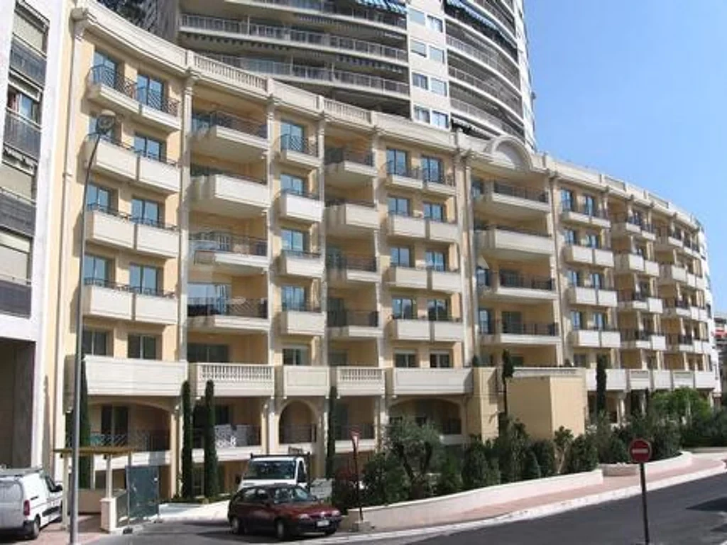 Квартира в Сен-Романе, Монако, 80 м² - фото 1