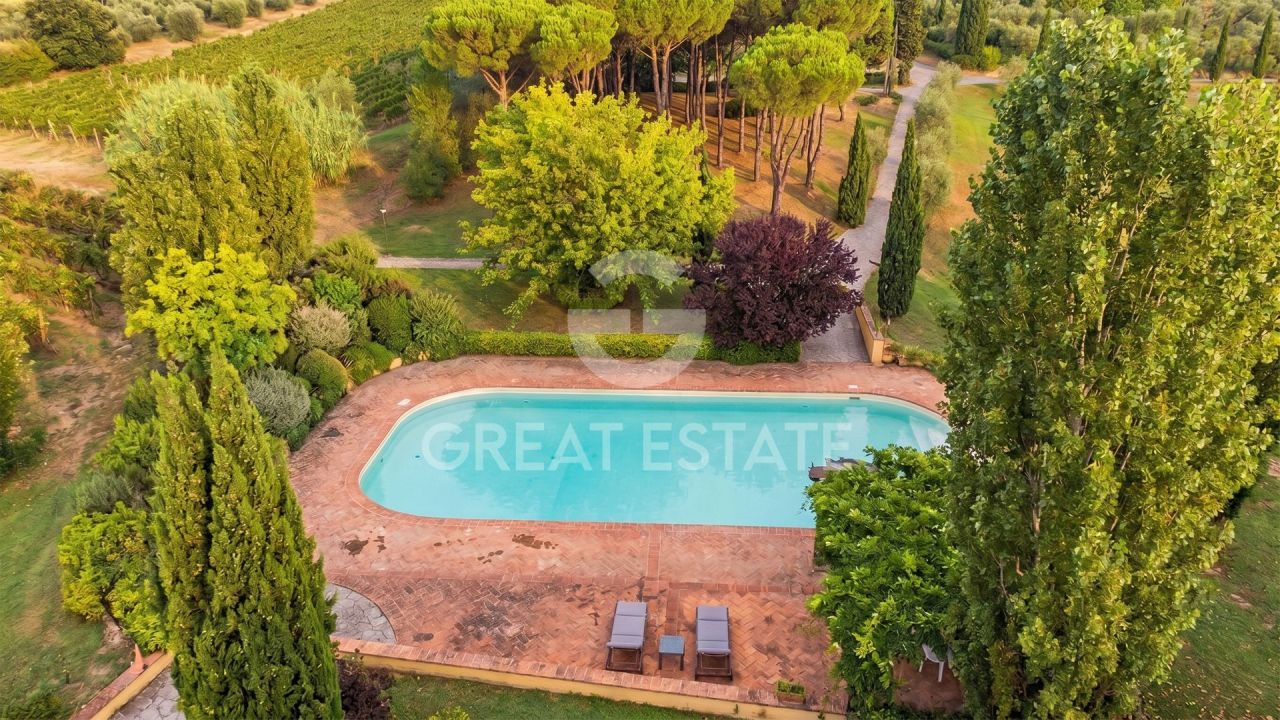 Дом Poggio a Caiano, Италия, 921.3 м² - фото 4