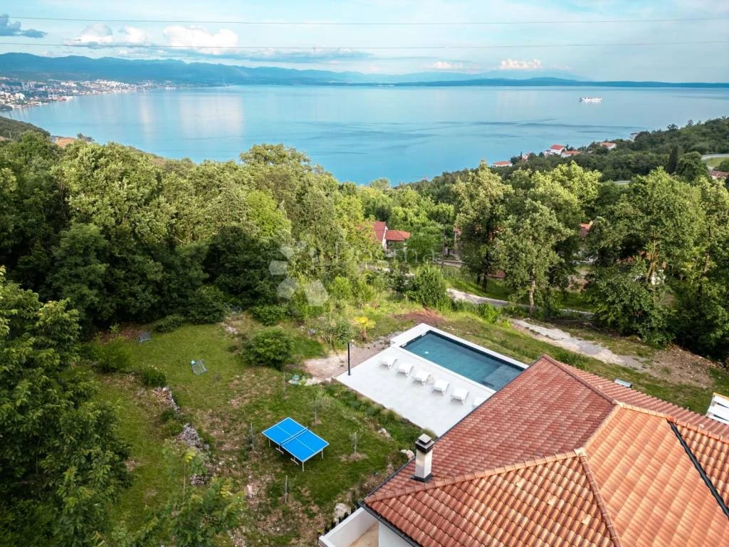 Дом в Опатии, Хорватия, 145 м² - фото 1